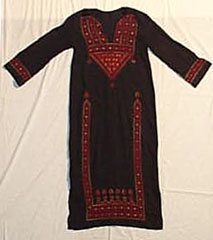 Dress8.jpg (11904 bytes)